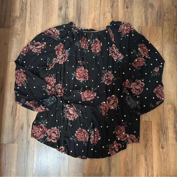 Torrid Floral Print Crinkle Gauze Button Front Peasant Blouse Plus Size 5X - Picture 3 of 5